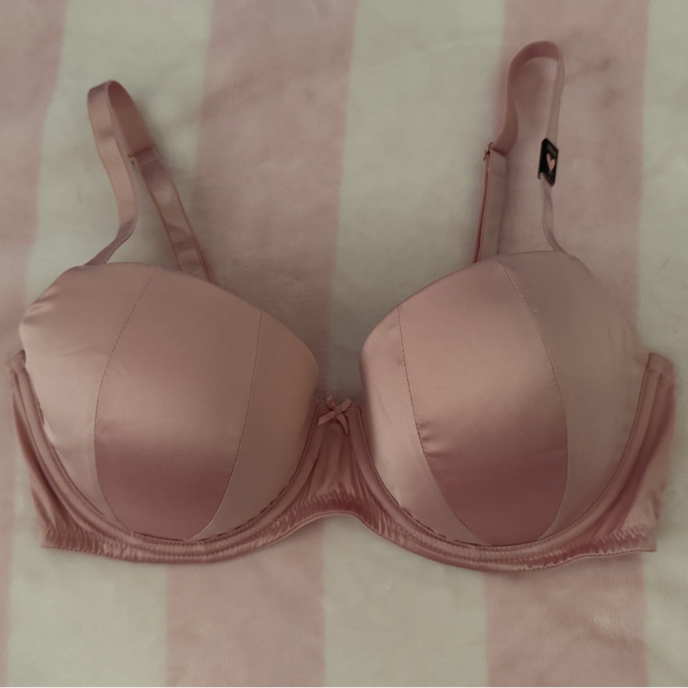 Victoria's Secret Blush Satin Bra